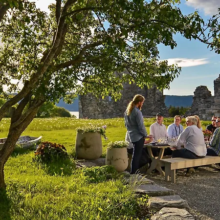 Klostergarden Bed & Breakfast Tautra